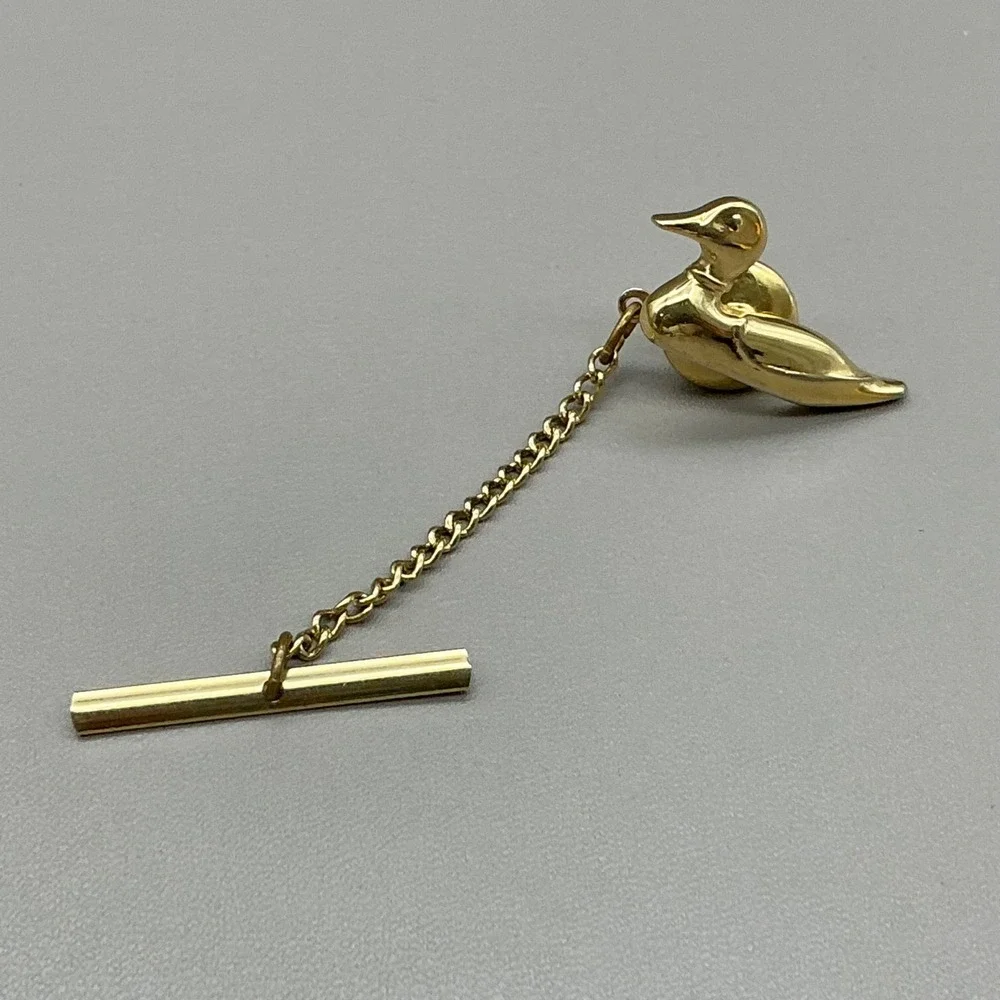 Vintage Gold Tone Duck Tie Tack Waterfowl Bird Lapel Pin with Safety Chain